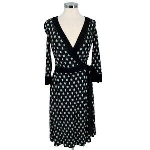 Diane Von Furstenberg Taurus Star Print Silk Wrap Dress Black Pale Blue Size 6